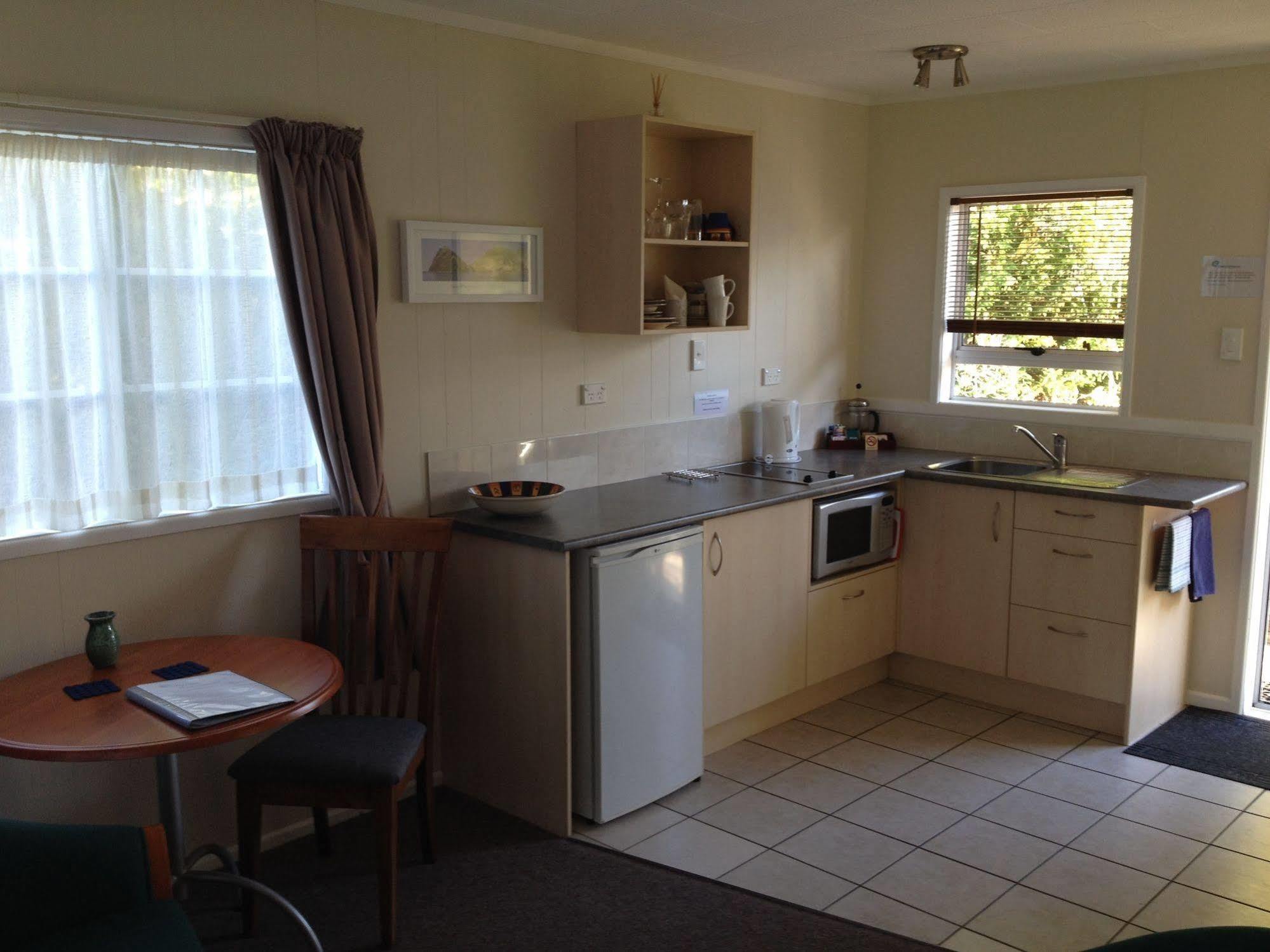 Ash Grove Boutique Motel Paihia Esterno foto
